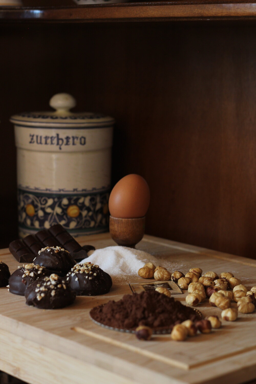 Sogni alle Nocciole with hazelnuts, cocoa and sugar